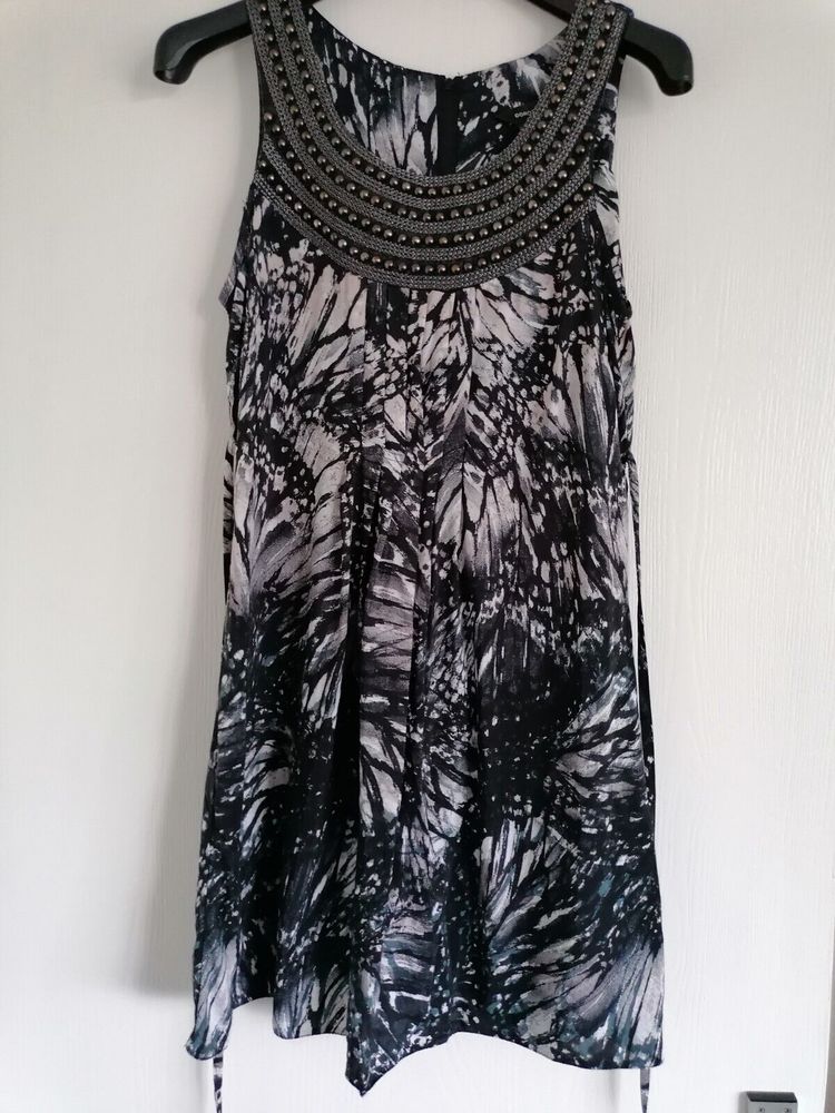 Dorothy Perkins Top Grey White Beading Round Neck Pretty - Picture 4 of 8